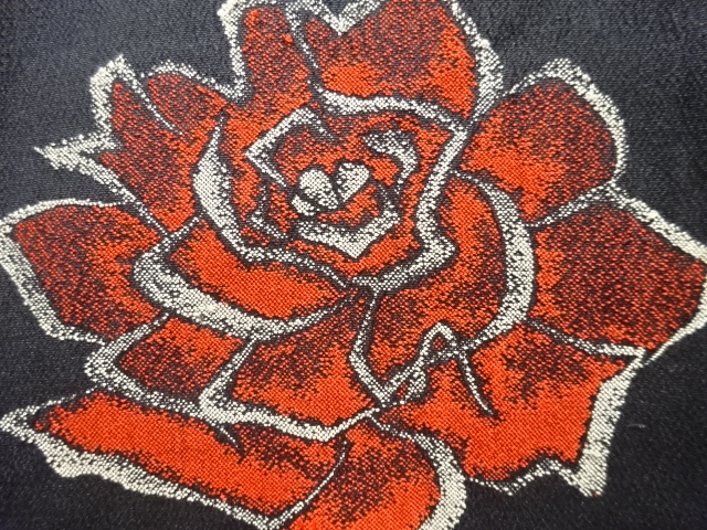 アンティーク　薔薇模様織り出しお召着物